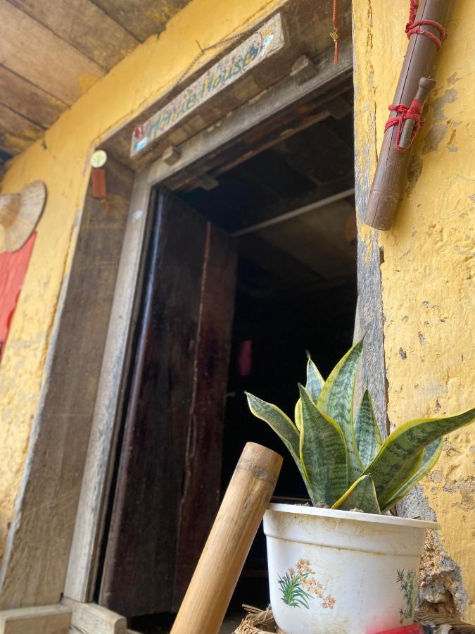 Homie House Thien Huong - Traditional Home Донг Ван Екстериор снимка